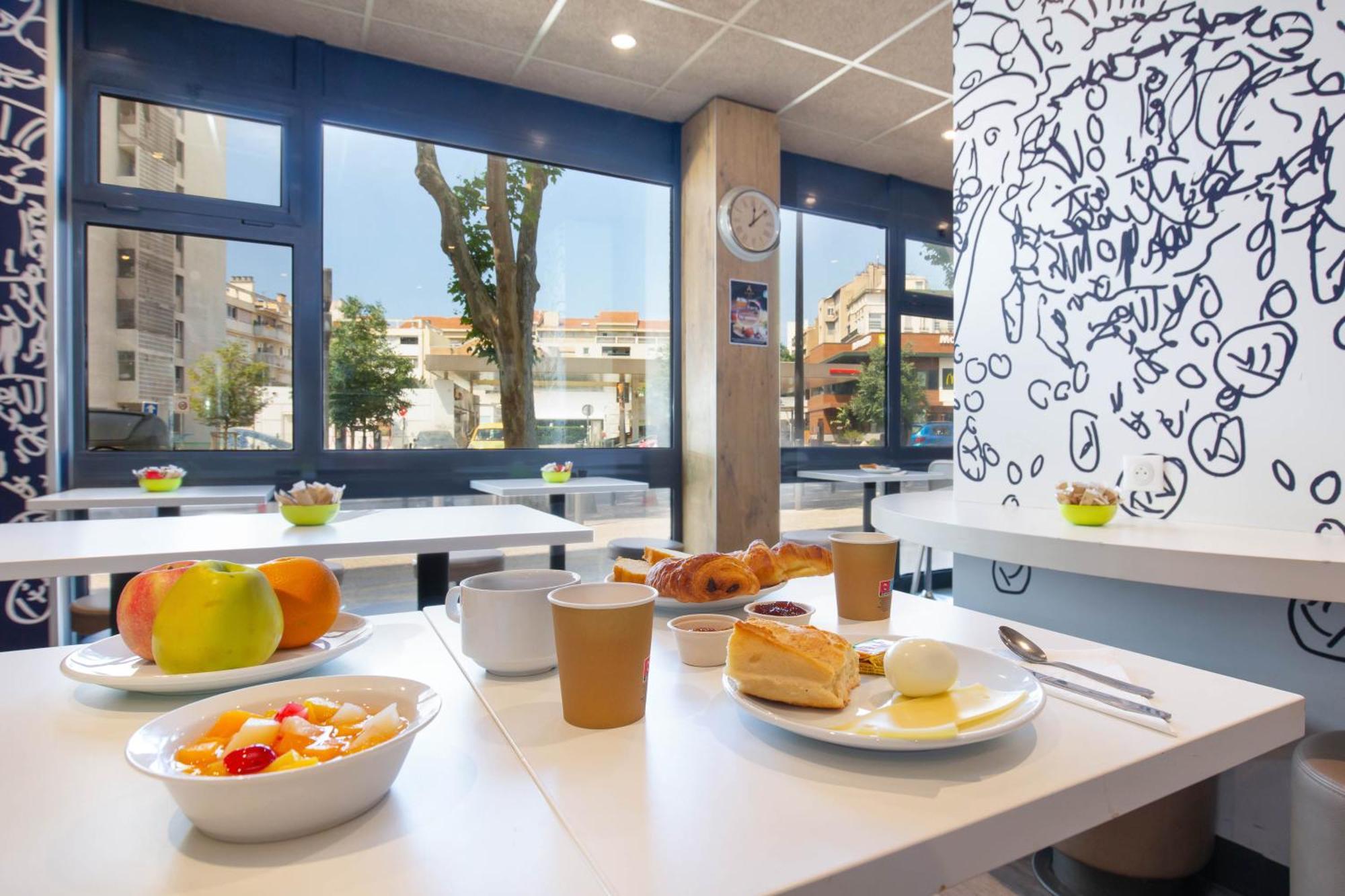 Ibis Budget Marseille Timone Ngoại thất bức ảnh