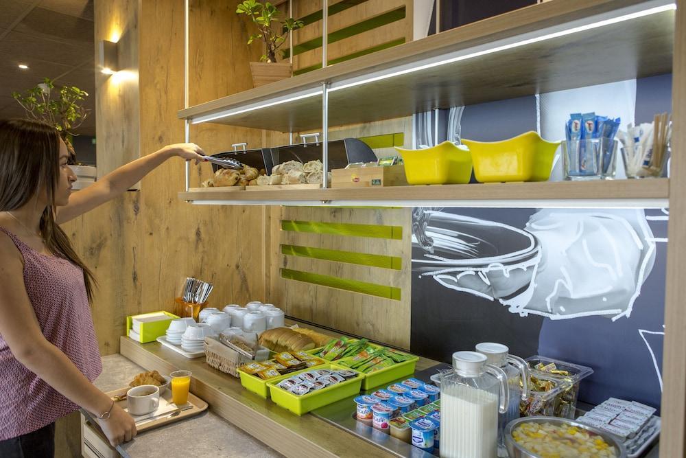 Ibis Budget Marseille Timone Ngoại thất bức ảnh