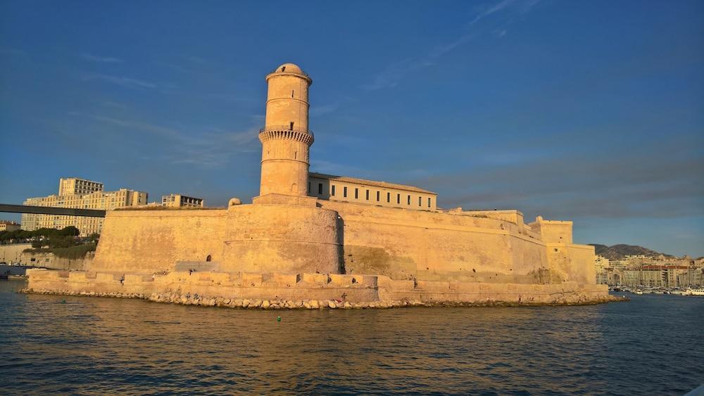 Ibis Budget Marseille Timone Ngoại thất bức ảnh